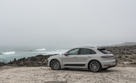 2020 Porsche Macan GTS (Color: Crayon) Side Wallpapers 450x275 (125)