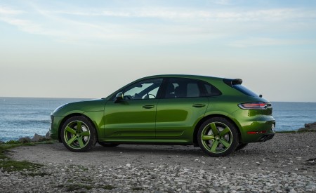 2020 Porsche Macan GTS (Color: Mamba Green Metallic) Side Wallpapers 450x275 (182)