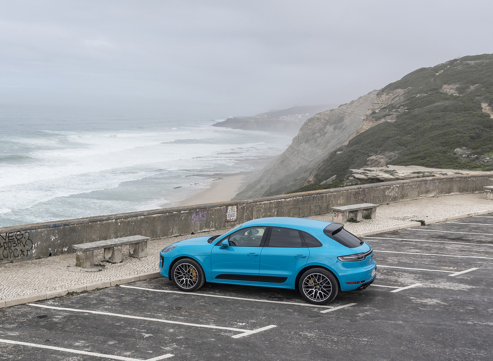 2020 Porsche Macan GTS Side Wallpapers (15)