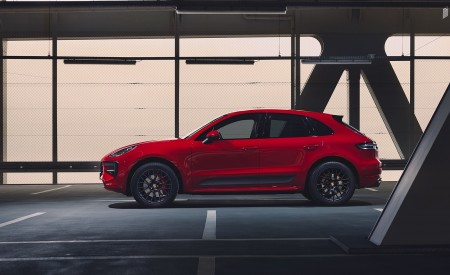 2020 Porsche Macan GTS Side Wallpapers 450x275 (244)