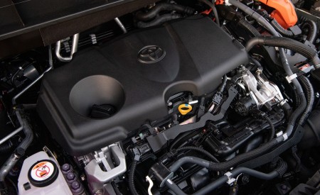 2020 Toyota Highlander Platinum Hybrid AWD (Color: Ruby Flare Pearl) Engine Wallpapers 450x275 (18)