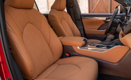 2020 Toyota Highlander Platinum Hybrid AWD (Color: Ruby Flare Pearl) Interior Front Seats Wallpapers 450x275 (37)
