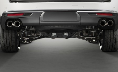 2021 Chevrolet Suburban Exhaust Wallpapers 450x275 (13)