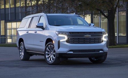 2021 Chevrolet Suburban Front Wallpapers 450x275 (8)