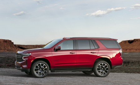 2021 Chevrolet Tahoe RST Side Wallpapers 450x275 (5)