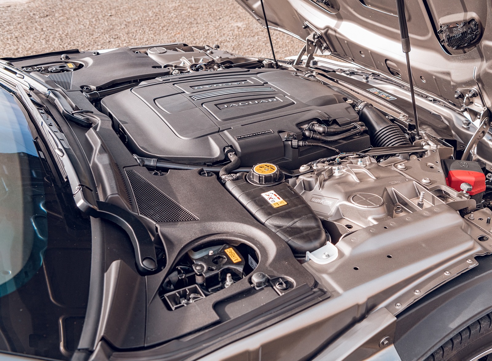 2021 Jaguar F-TYPE Coupe R-Dynamic P450 AWD (Color: Eiger Grey) Engine Wallpapers #40 of 143