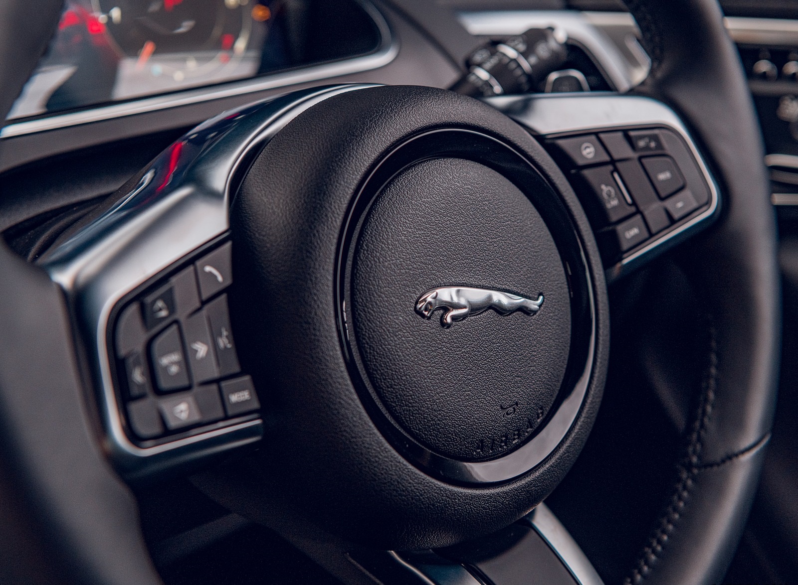 2021 Jaguar F-TYPE Coupe R-Dynamic P450 AWD (Color: Eiger Grey) Interior Steering Wheel Wallpapers #41 of 143