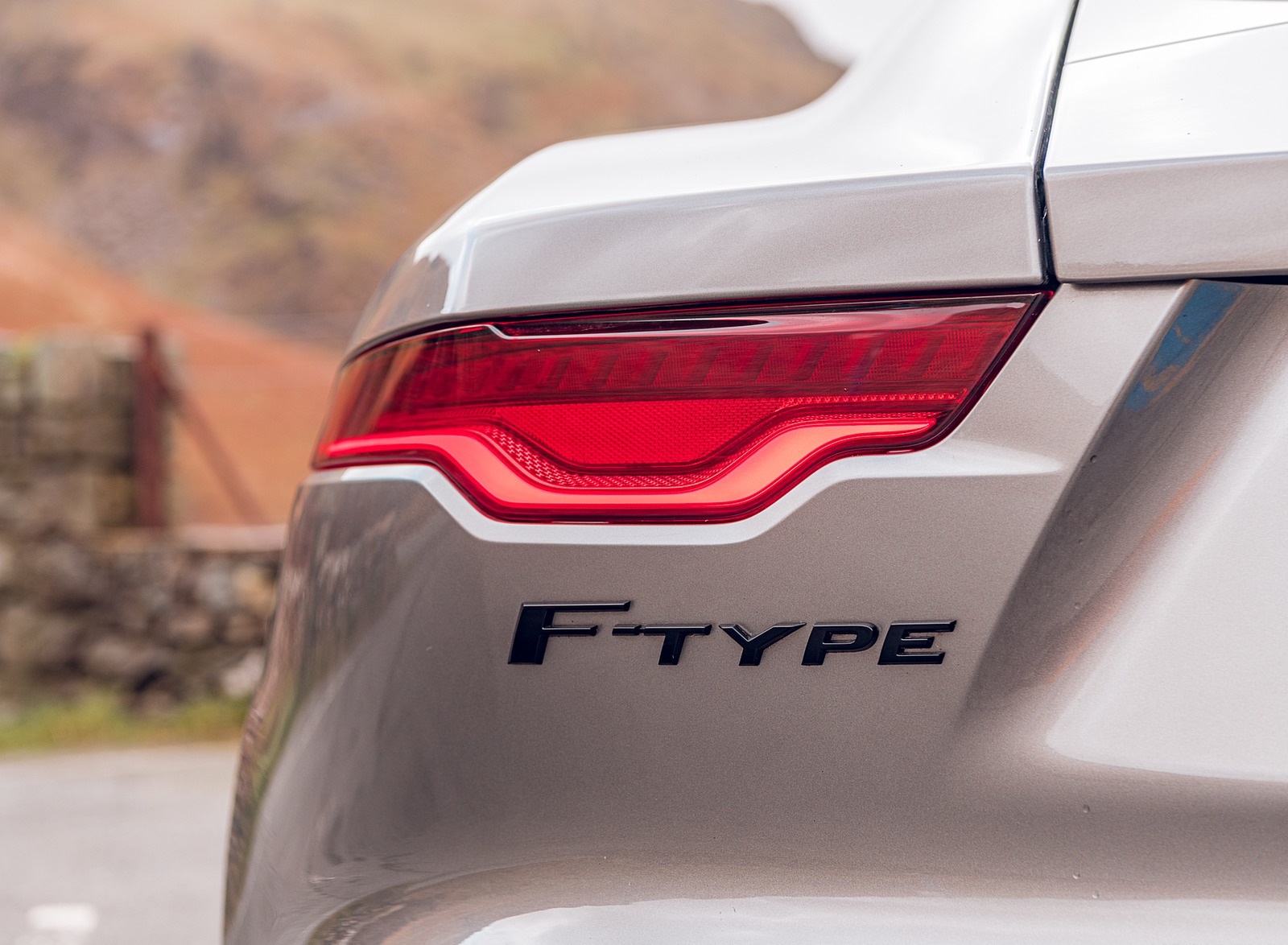 2021 Jaguar F-TYPE Coupe R-Dynamic P450 AWD (Color: Eiger Grey) Tail Light Wallpapers #27 of 143