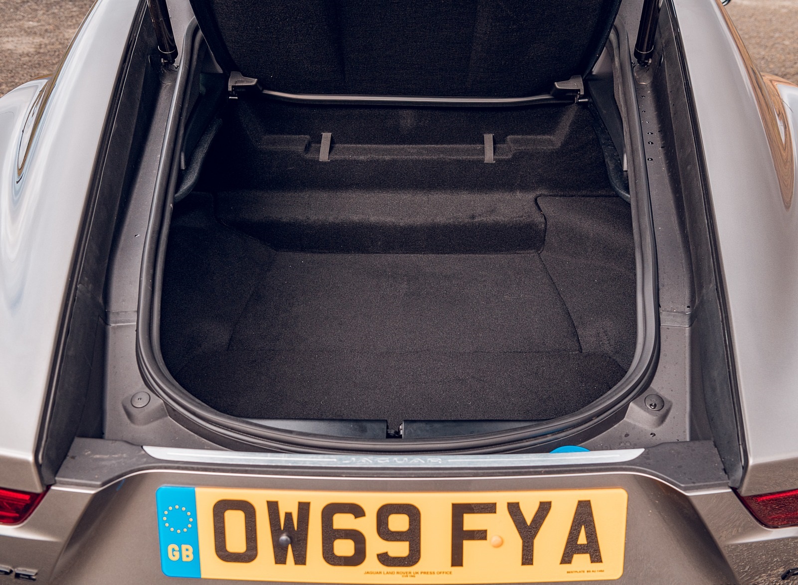 2021 Jaguar F-TYPE Coupe R-Dynamic P450 AWD (Color: Eiger Grey) Trunk Wallpapers #62 of 143