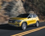 2021 Kia Seltos Front Three-Quarter Wallpapers 150x120 (37)