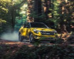 2021 Kia Seltos Front Three-Quarter Wallpapers 150x120 (44)