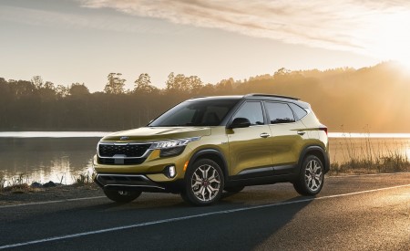 2021 Kia Seltos Front Three-Quarter Wallpapers 450x275 (34)