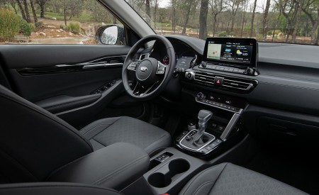 2021 Kia Seltos Interior Wallpapers 450x275 (23)