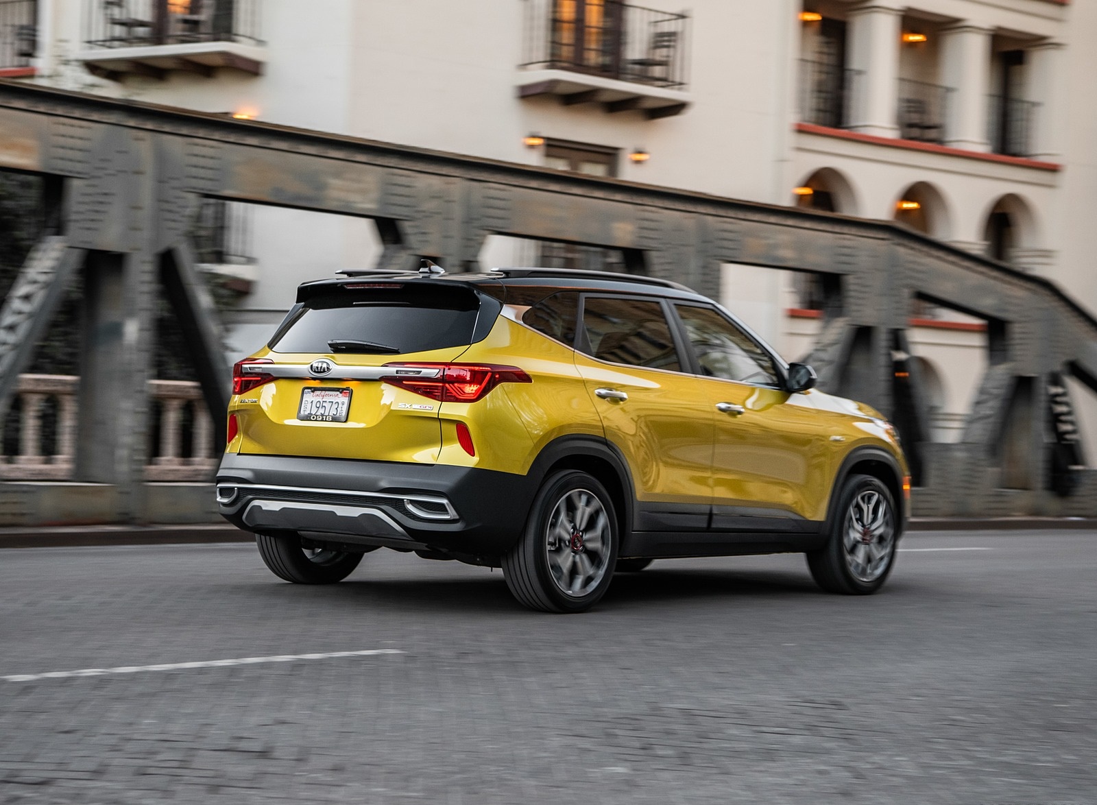 2021 Kia Seltos Rear Three-Quarter Wallpapers (5)