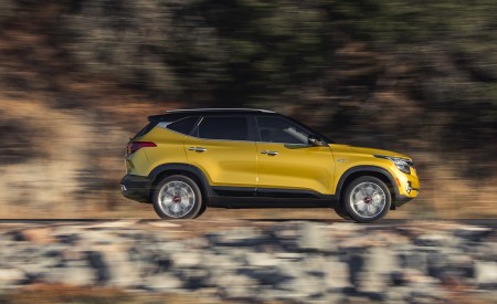 2021 Kia Seltos Side Wallpapers 450x275 (48)