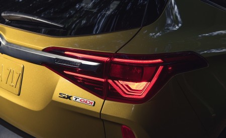 2021 Kia Seltos Tail Light Wallpapers 450x275 (64)