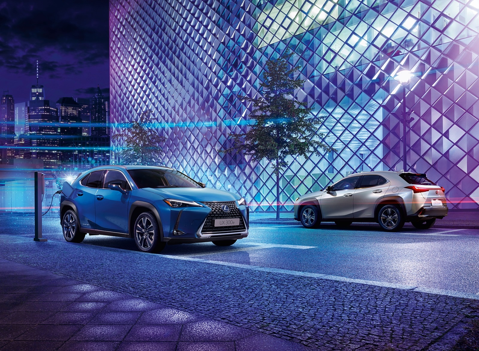2021 Lexus UX 300e EV (EU-Spec) Front Three-Quarter Wallpapers (3)