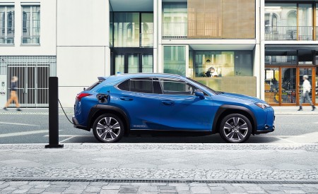 2021 Lexus UX 300e EV (EU-Spec) Side Wallpapers 450x275 (8)