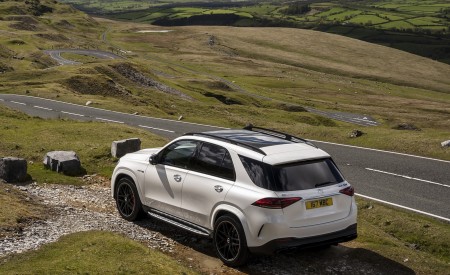 2021 Mercedes-AMG GLE 63 S 4MATIC (UK-Spec) Rear Three-Quarter Wallpapers 450x275 (45)
