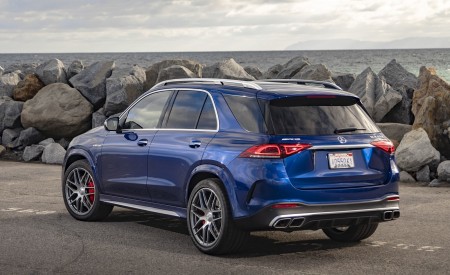 2021 Mercedes-AMG GLE 63 S (US-Spec) Rear Three-Quarter Wallpapers 450x275 (130)
