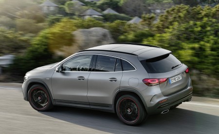 2021 Mercedes-Benz GLA Edition1 AMG Line (Color: Mountain Grey MAGNO) Rear Three-Quarter Wallpapers 450x275 (66)