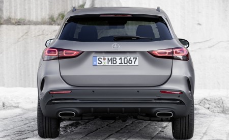 2021 Mercedes-Benz GLA Edition1 AMG Line (Color: Mountain Grey MAGNO) Rear Wallpapers 450x275 (79)