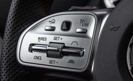 2021 Mercedes-Benz GLA Interior Detail Wallpapers 450x275 (19)