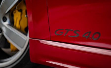 2020 Porsche 718 Boxster GTS 4.0 (Color: Carmine Red) Detail Wallpapers 450x275 (110)