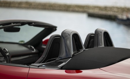 2020 Porsche 718 Boxster GTS 4.0 (Color: Carmine Red) Detail Wallpapers 450x275 (122)