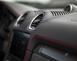 2020 Porsche 718 Boxster GTS 4.0 (Color: Carmine Red) Interior Detail Wallpapers 150x120