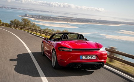 2020 Porsche 718 Boxster GTS 4.0 (Color: Carmine Red) Rear Three-Quarter Wallpapers 450x275 (63)