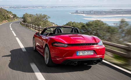 2020 Porsche 718 Boxster GTS 4.0 (Color: Carmine Red) Rear Three-Quarter Wallpapers 450x275 (64)
