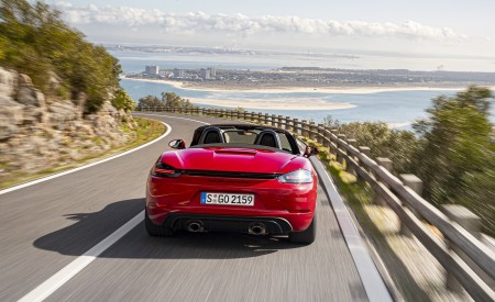 2020 Porsche 718 Boxster GTS 4.0 (Color: Carmine Red) Rear Wallpapers 450x275 (73)