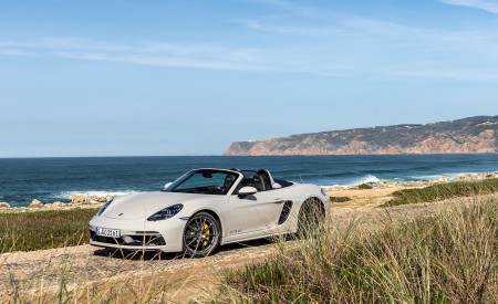 2020 Porsche 718 Boxster GTS 4.0 (Color: Crayon) Front Three-Quarter Wallpapers 450x275 (155)