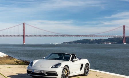 2020 Porsche 718 Boxster GTS 4.0 (Color: Crayon) Front Three-Quarter Wallpapers 450x275 (145)