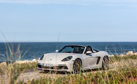 2020 Porsche 718 Boxster GTS 4.0 (Color: Crayon) Front Three-Quarter Wallpapers 450x275 (156)