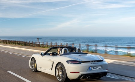 2020 Porsche 718 Boxster GTS 4.0 (Color: Crayon) Rear Three-Quarter Wallpapers 450x275 (134)