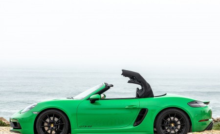 2020 Porsche 718 Boxster GTS 4.0 (Color: Phyton Green) Side Wallpapers 450x275 (30)