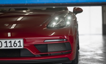 2020 Porsche 718 Cayman GTS 4.0 (Color: Carmine Red) Headlight Wallpapers 450x275 (43)