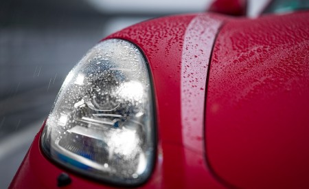 2020 Porsche 718 Cayman GTS 4.0 (Color: Carmine Red) Headlight Wallpapers 450x275 (42)