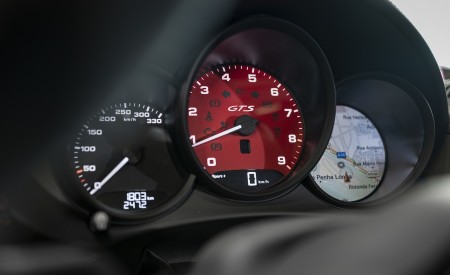 2020 Porsche 718 Cayman GTS 4.0 (Color: Carmine Red) Instrument Cluster Wallpapers 450x275 (55)
