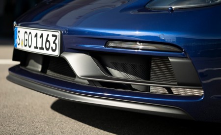 2020 Porsche 718 Cayman GTS 4.0 (Color: Gentian Blue Metallic) Detail Wallpapers 450x275 (173)