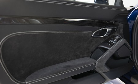2020 Porsche 718 Cayman GTS 4.0 (Color: Gentian Blue Metallic) Interior Detail Wallpapers 450x275 (180)
