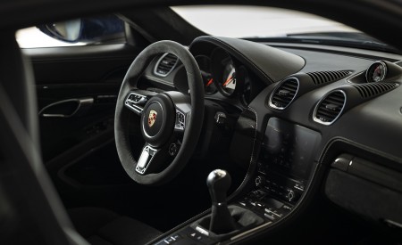 2020 Porsche 718 Cayman GTS 4.0 (Color: Gentian Blue Metallic) Interior Wallpapers 450x275 (182)