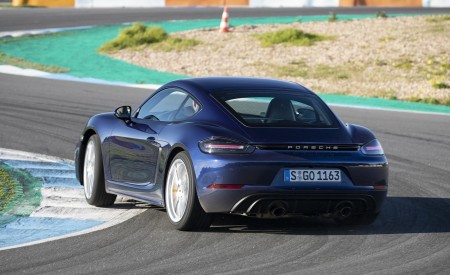 2020 Porsche 718 Cayman GTS 4.0 (Color: Gentian Blue Metallic) Rear Three-Quarter Wallpapers 450x275 (159)