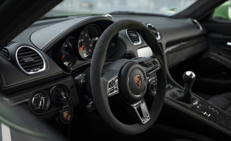 2020 Porsche 718 Cayman GTS 4.0 (Color: Phyton Green) Interior Wallpapers 450x275 (128)