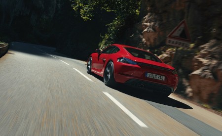 2020 Porsche 718 Cayman GTS 4.0 Rear Three-Quarter Wallpapers 450x275 (189)