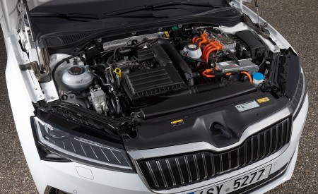 2020 Skoda Superb iV Plug-In Hybrid Engine Wallpapers 450x275 (58)