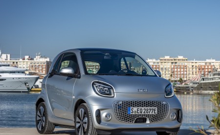 2020 Smart EQ ForTwo Coupe Prime Line (Color: Cool Silver) Front Three-Quarter Wallpapers 450x275 (11)