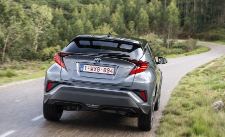 2020 Toyota C-HR Hybrid (Euro-Spec) Rear Wallpapers 450x275 (122)